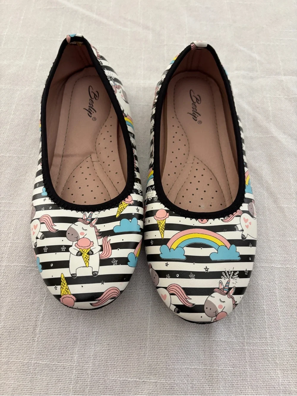 Kids' Unicorn Rainbow Ice Cream Print Ballet Flats - Black & White